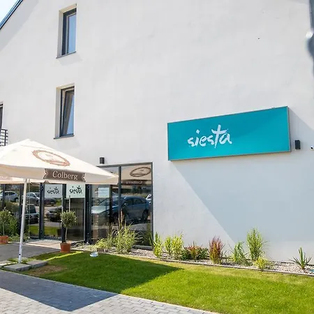 Siesta פארק נופש 3*